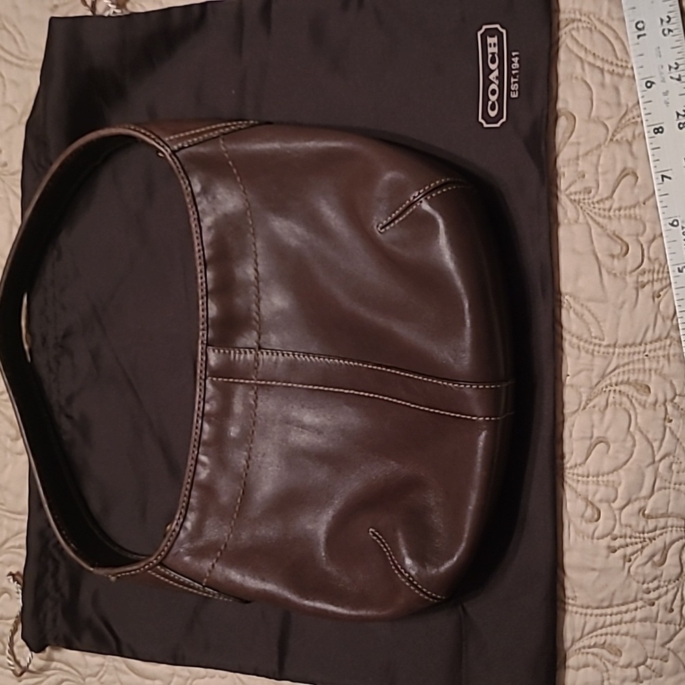 Coach Brown Leather Women's Purse With a Coach Dust Bag